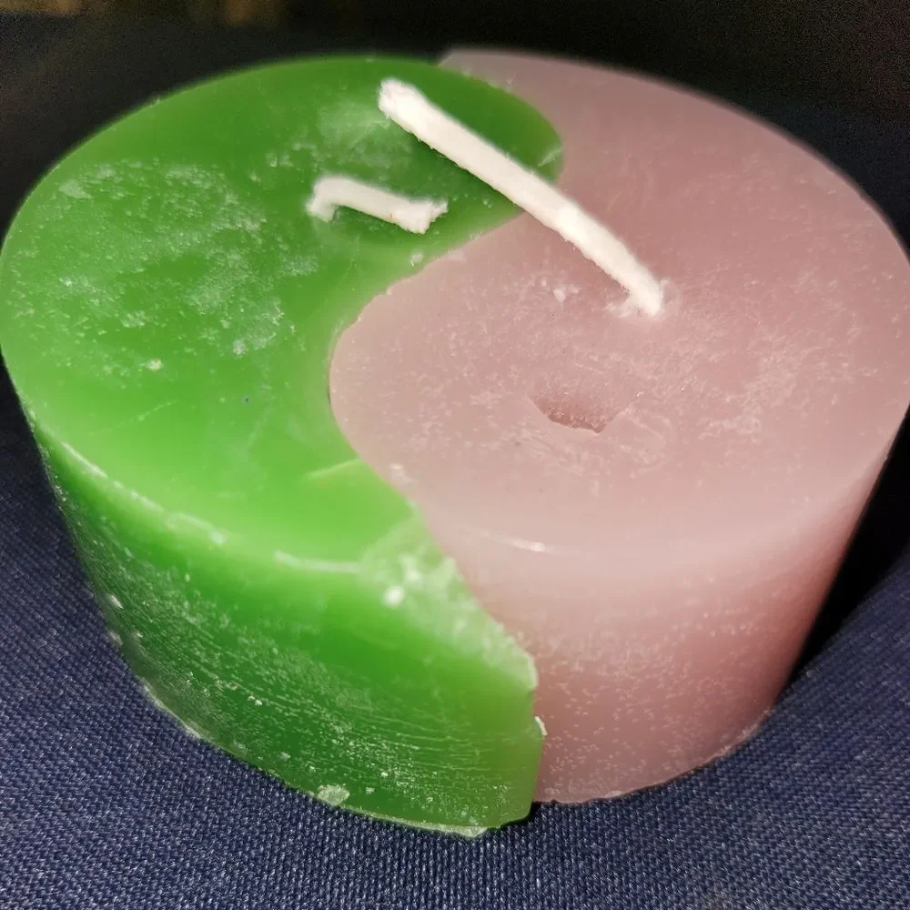 Handmade Ying Yang 2piece candles